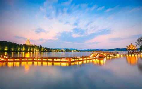 Hangzhou Attractions, Tourist Spots You Must Visit in Hangzhou