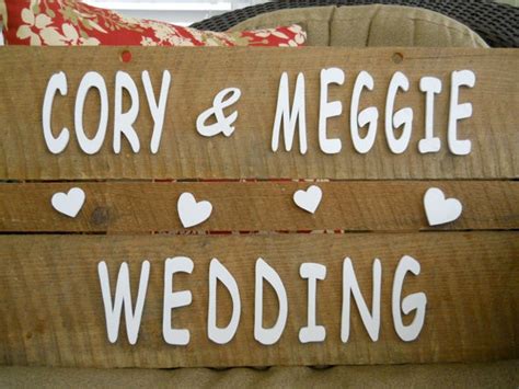 Barn Board Signs | Wedding Ideas | Pinterest