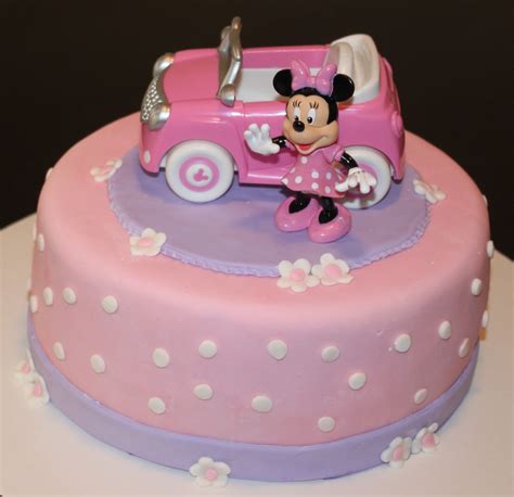Minnie Mouse Cakes – Decoration Ideas | Little Birthday Cakes
