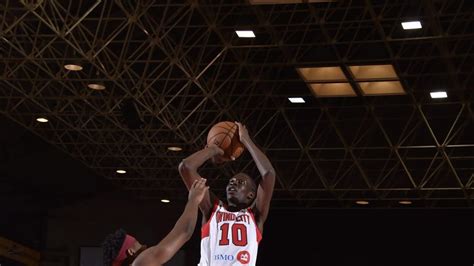 Bol Bol Highlights Windy City Bulls - YouTube