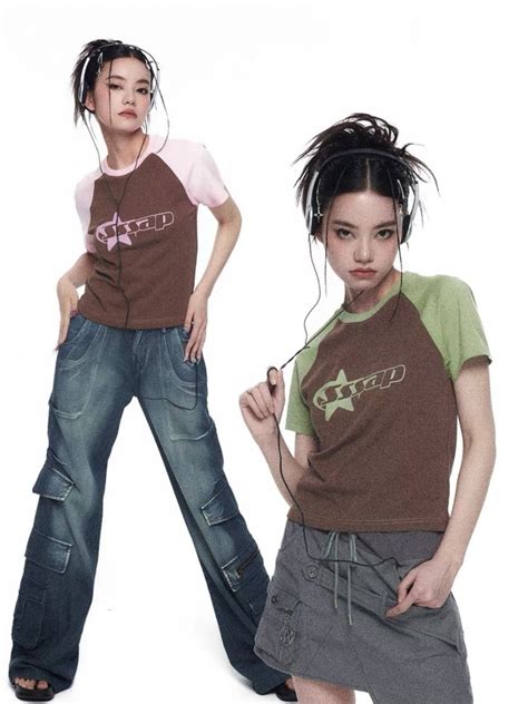 Y2k grunge graphic tee | 2000s japanese fashion, Japanese fashion, Cute ...