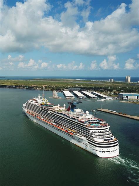 Cruises | Parking & Places to Stay | Visit Galveston