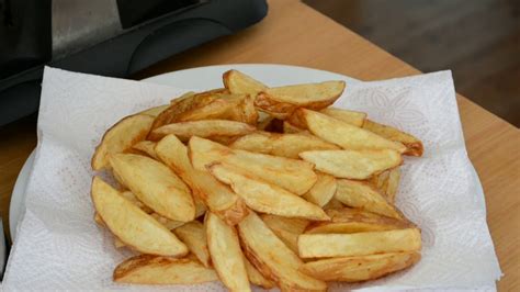 BRITISH STYLE CHIPS - YouTube