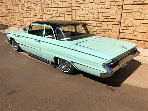 61 BUICK LeSABRE 2DR SEDAN FLATROOF, MILD CUSTOM, COOL - Classic Buick LeSabre 1961 for sale