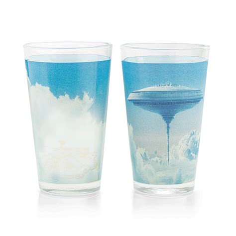 This pair of cups that reveal the Millennium Falcon when cold. | Pint glass set, Glass set ...