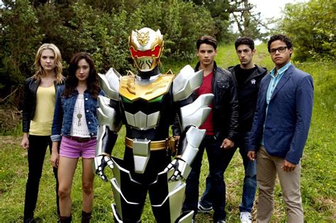 New Power Rangers Megaforce Today: Robo Knight Debuts!