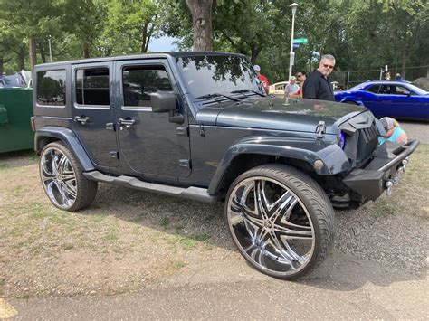 I put the new Forgis on the Jeep : r/heep