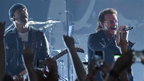 WATCH: U2 concert tribute to Israel music festival victims | weareiowa.com