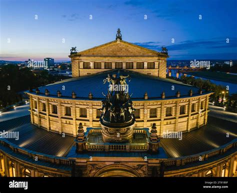 Dresden Altstadt Luftbild historisches Stadtzentrum von Dresden ...