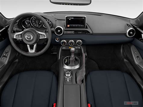 2022 Mazda MX-5 Miata: 232 Interior Photos | U.S. News