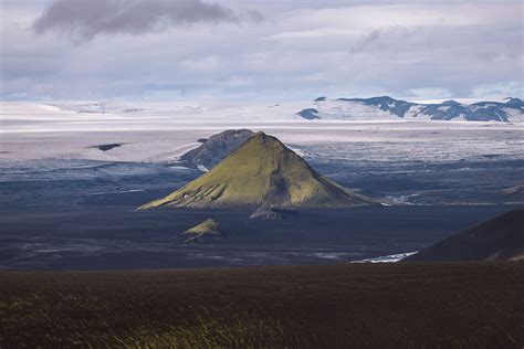 How To Visit Maelifell – Iceland’s Stunning Green Volcano