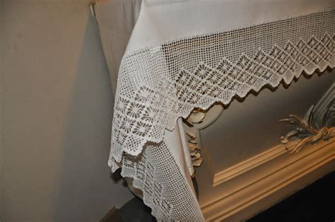 Orbis Catholicus Secundus: Antique Starched Linen Altar Cloth with Handmade Lace Trim