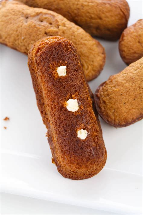 Homemade Pumpkin Spice Twinkies