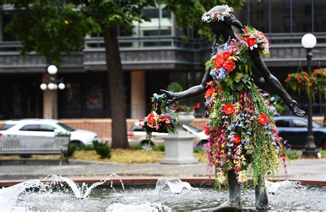 Photos: A grand reopening for revamped Rice Park – Twin Cities