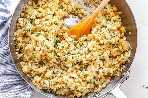 Parmesan Cauliflower Rice Skillet Recipe – Cauliflower Rice Recipes — Eatwell101