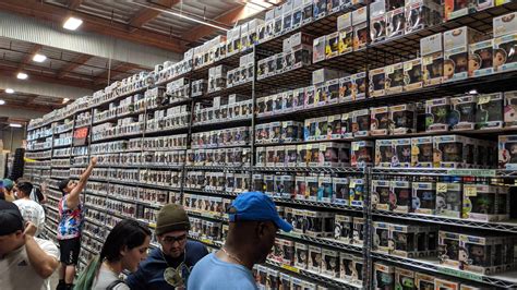 Frank and Sons in City of Industry, Ca is my new heaven. : funkopop