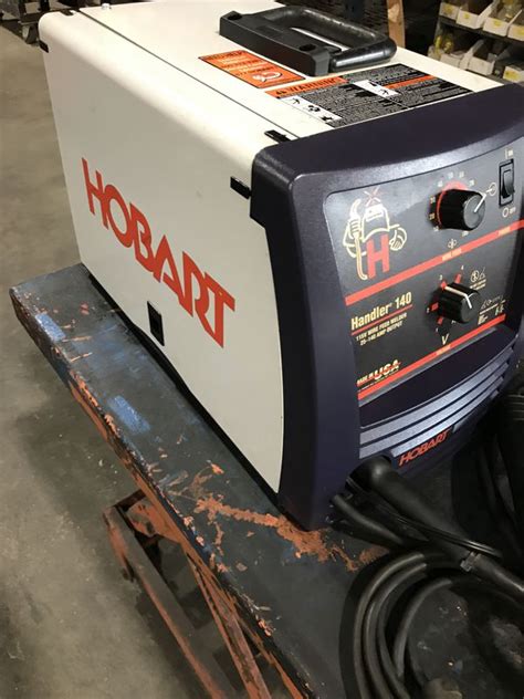 HOBART HANDLER 140 MIG WELDER / WELDING MACHINE for Sale in Manvel, TX - OfferUp