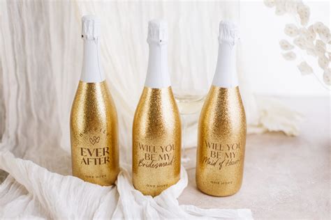 Wedding Wine Bottles | Bridesmaid Gift Ideas | Maid of Honor Gift