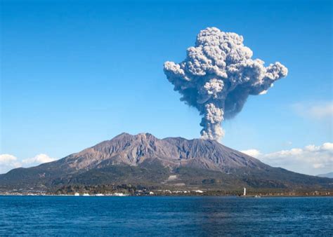 Some Like it Hot: The 10 Best Places in Japan For a Volcanic Experience | LIVE JAPAN travel guide