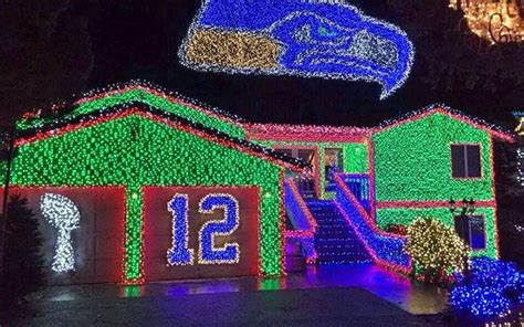 Watch: Seattle Seahawks fan creates amazing 175,000-light Christmas ...