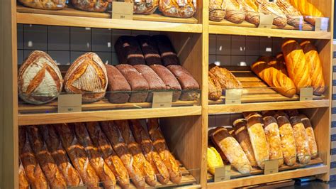 The 10 Best Grocery Store Bakeries, Ranked