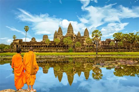 15 Best Angkor Wat Tours - The Crazy Tourist