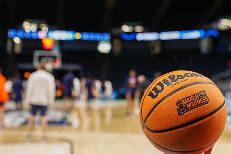 The best photos from Auburn basketball's NCAA Tournament win over Iowa - Sports Illustrated ...