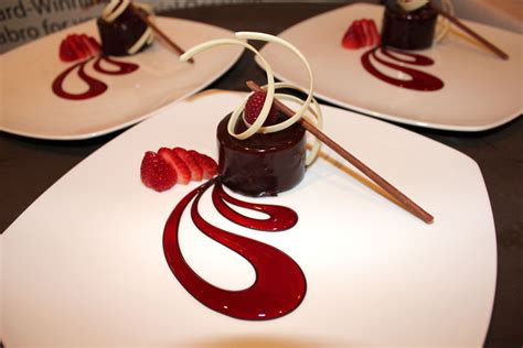 Award Winning Plated Desserts Catering desserts | Dessert presentation ...