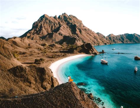 KOMODO ISLANDS – Ultimate Guide to a Komodo Islands Boat Tour