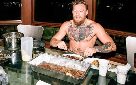 Conor McGregor's UFC Diet & Workout Plan | Man of Many