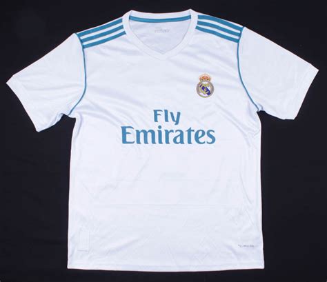 Cristiano Ronaldo Signed Jersey (Beckett) | Pristine Auction