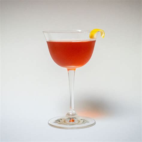 5 Dry Vermouth Cocktails You Will Love