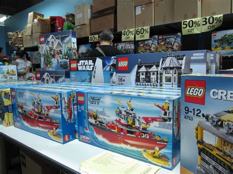 The Go Mom's Blog | Lego Warehouse Sale!