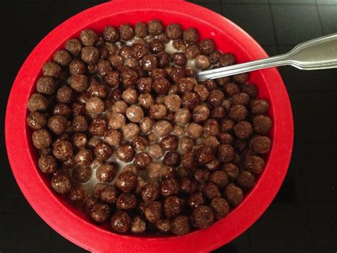 cocoa-puffs-cereal-full-bowl