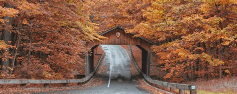 35 Must-Visit Places for Michigan Fall Colors w/ MAP