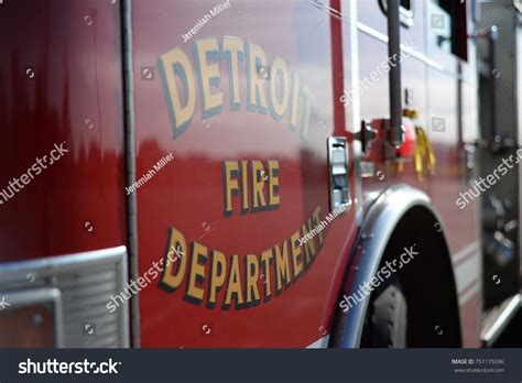 494 Detroit On Fire Images, Stock Photos & Vectors | Shutterstock