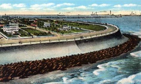 G-5925.3FF3-3 Seawall, Galveston,… | Galveston & Texas History Center