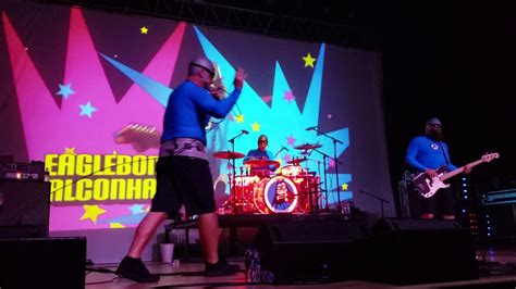 The Aquabats Super Show Theme Song - LIVE!!! - YouTube