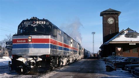 To the Rescue: The Amtrak F40PH - We Are Railfans