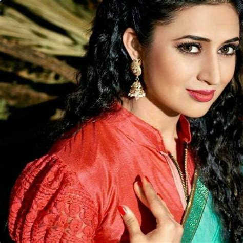 Divyanka Tripathi age, marriage, wedding photos, husband name, biography, baby, wiki, height ...