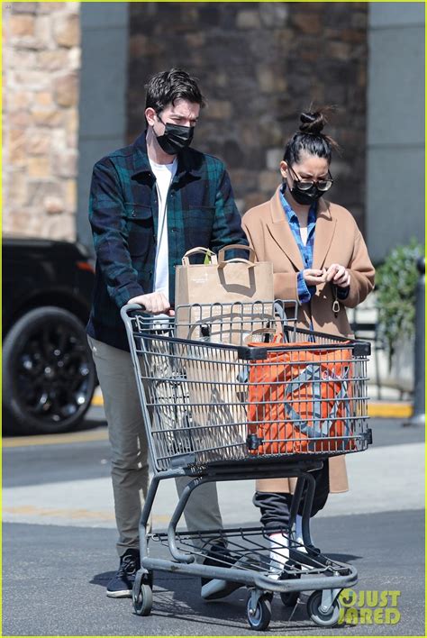 Photo: john mulaney olivia munn grocery run la 01 | Photo 4741101 ...