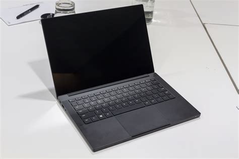 Razer Blade Stealth 13 (2019) Hands-On Preview | bit-tech.net