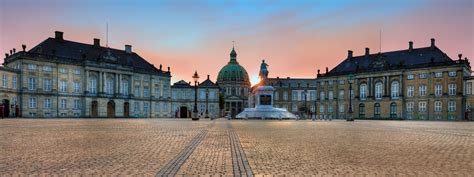 Der hvor vi holder vagt: Amalienborg | De Danske Garderforeninger