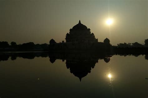 Sher Shah Suri Tomb: Everything You Need to Know