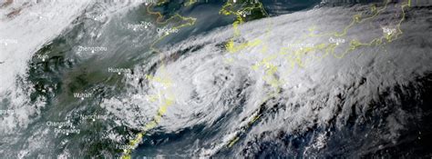 More than 300 000 evacuated as Shanghai braces for Tropical Storm “Chanthu” - The Watchers