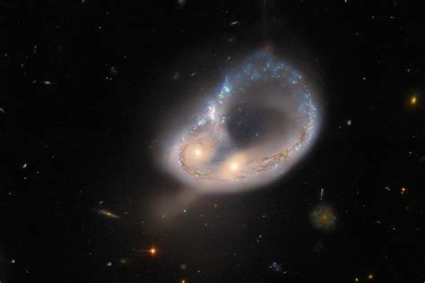 Hubble spots colliding galaxies in a spectacular dance