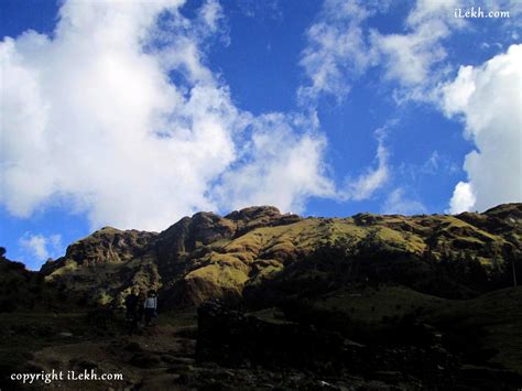 Travel Pictures of Kalinchowk Temple - iLekh