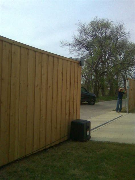 Solar Powered Electric Driveway Gate 2 | Fences & Decks by T Campbell