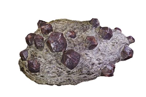 The 5 Types Of Garnets | Kloiber Jewelers