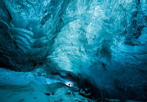 MyBestPlace - Crystal Cave, the Stunning Ice Cave with Reflections of Blue